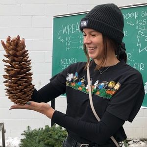 Meet your Posher, Aja